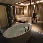 Motel Emotional Grand 4*