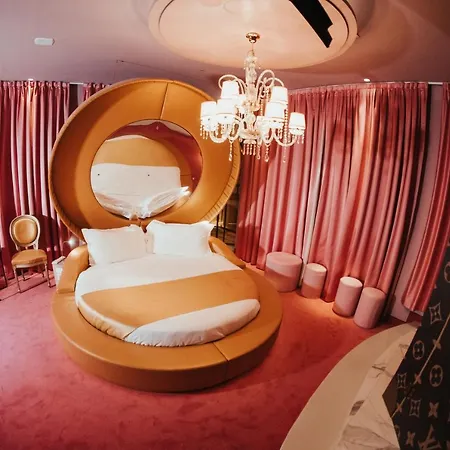 Motel Emotional Grand