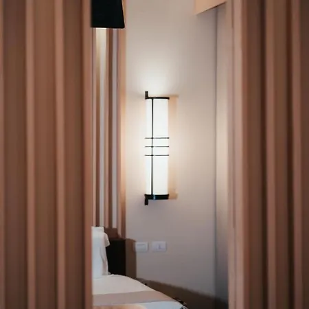 Emotional Grand Motel