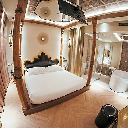 Motel Emotional Grand 4*