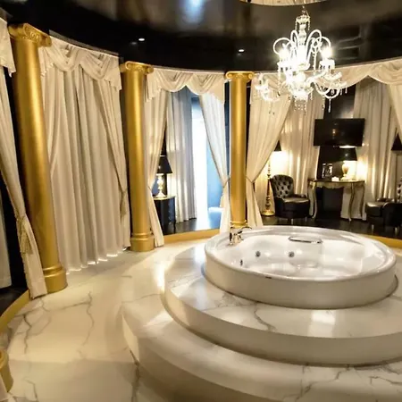 Motel Emotional Grand 4*