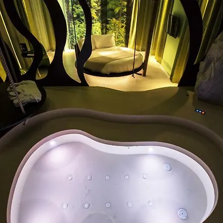 Motel Emotional Grand 4*