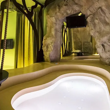 Motel Emotional Grand 4*